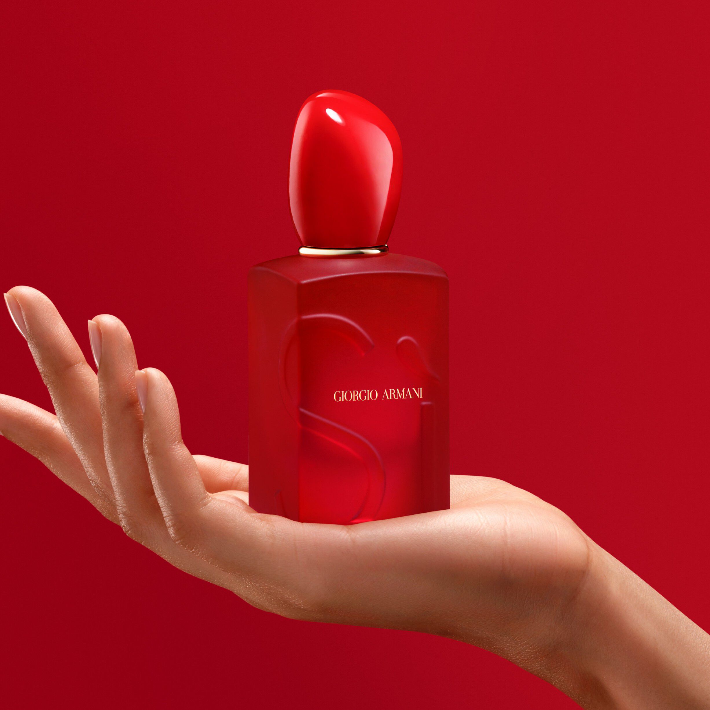 S&igrave; Passione Red Bloom Eau de Parfum