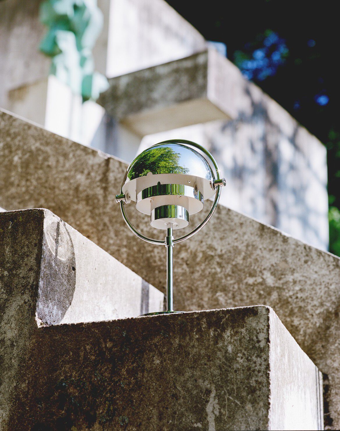 Multi-Lite Portable Lamp, EU (Base: Chrome, Shade: Chrome)