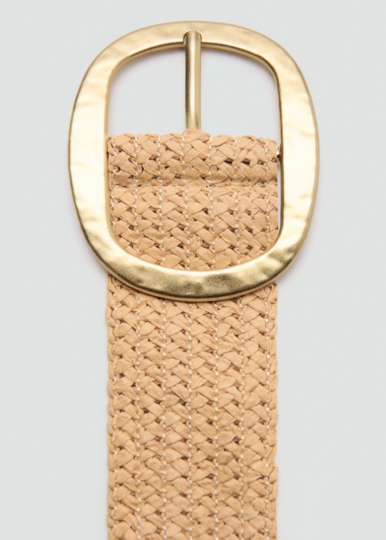 Natural fibre belt with oval buckle