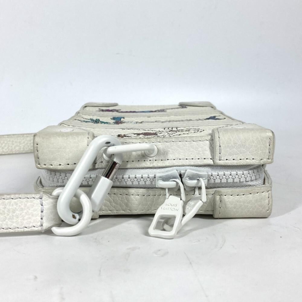 Louis Vuitton Shoulder Bags