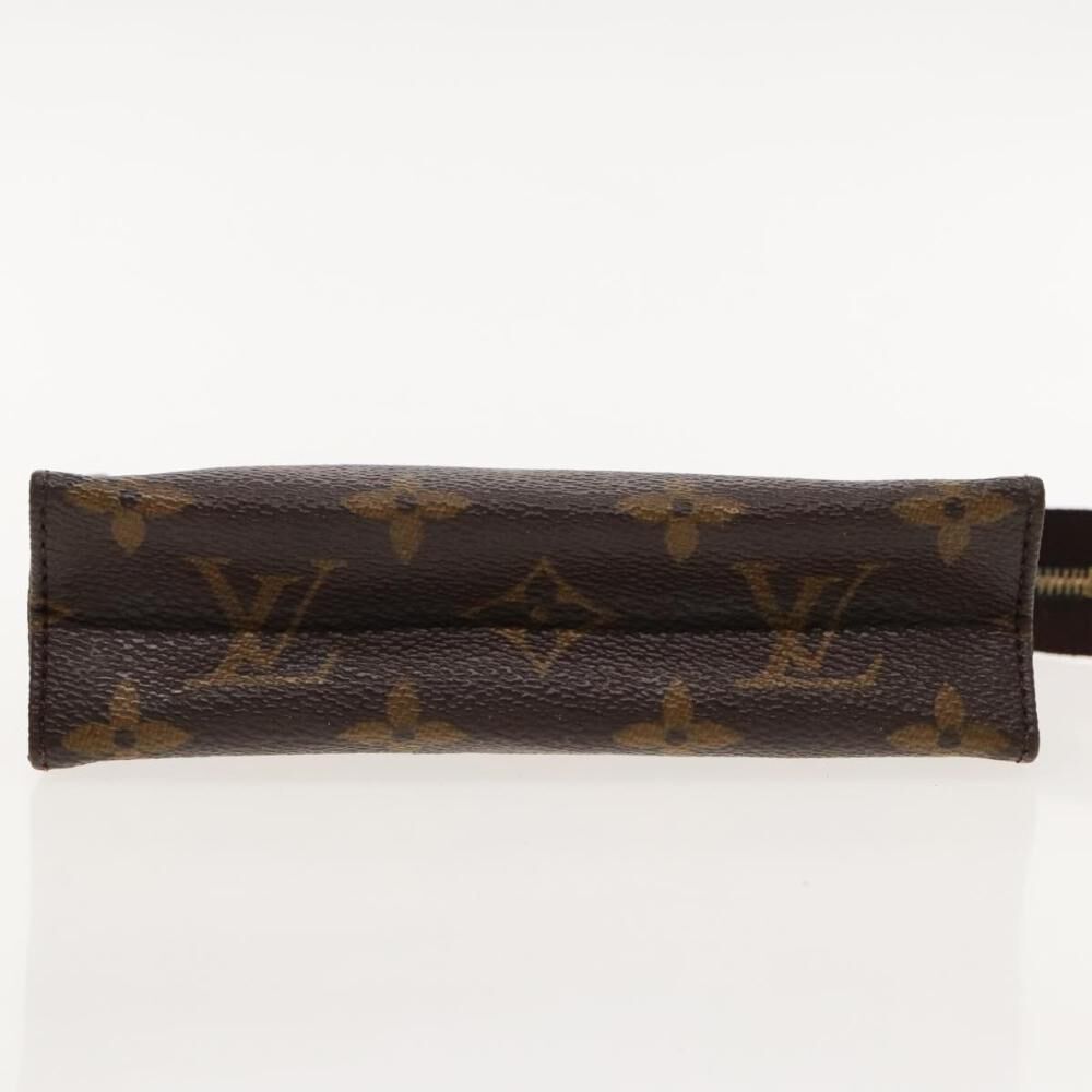 Louis Vuitton Poche Toilette