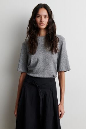 Amala Knit SS O-Neck