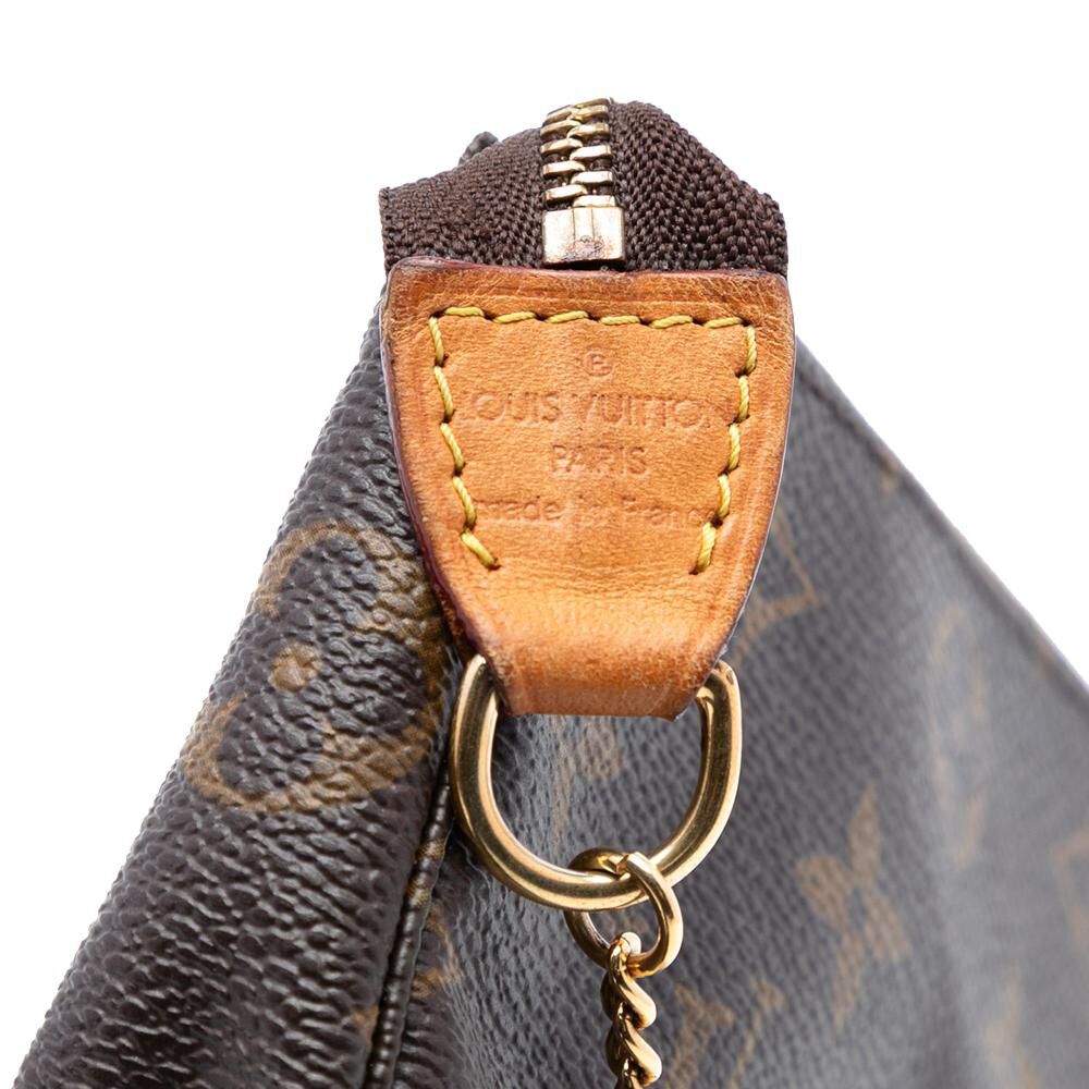 Louis Vuitton Pochette Accessoires