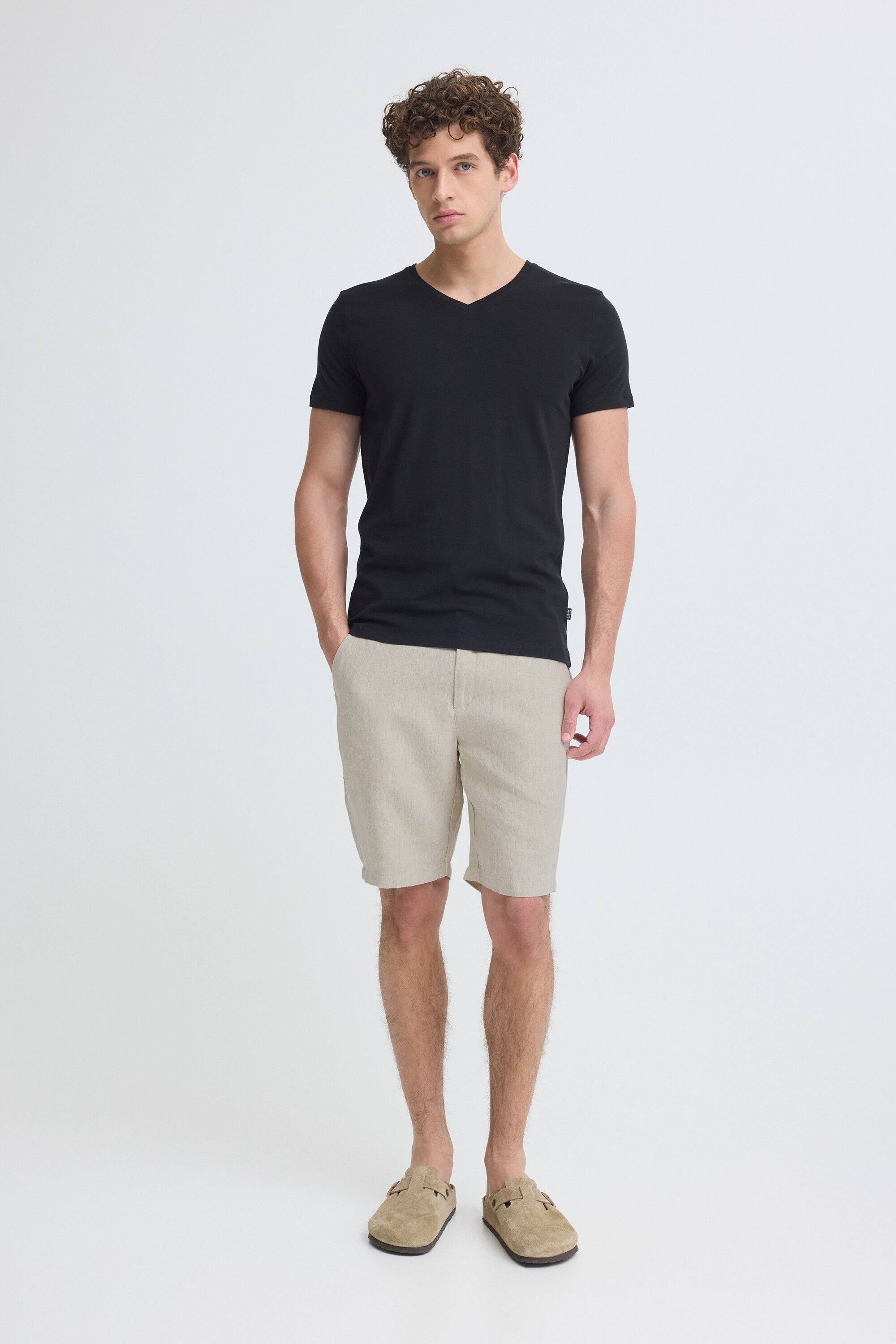 CFPANDRUP 100% LINEN SHORTS