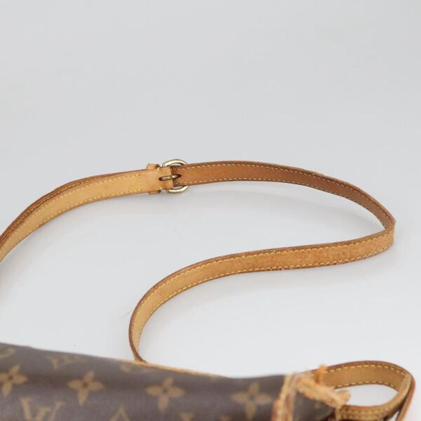 Louis Vuitton Shoulder Bags