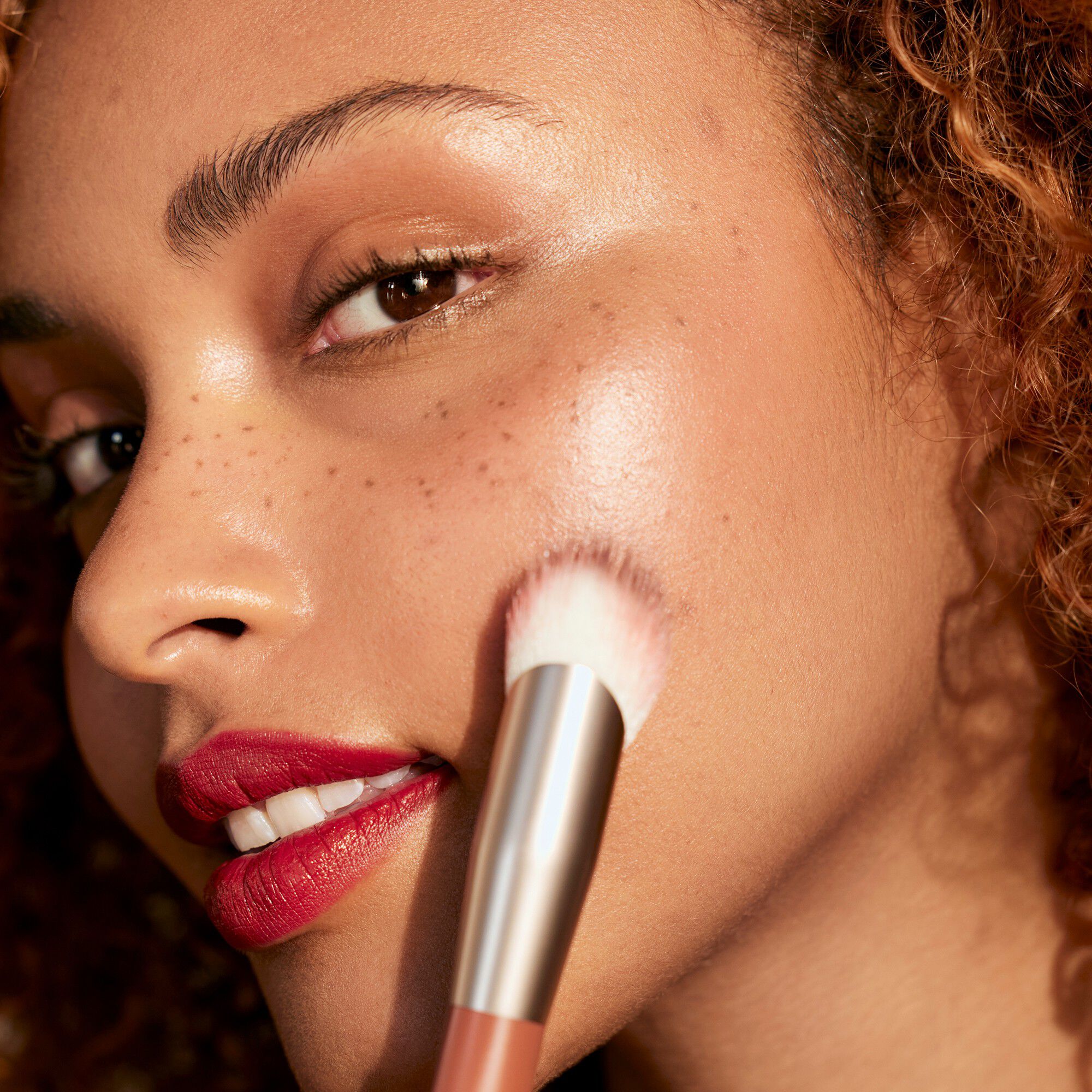 Number 1 Concealer Brush