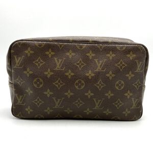 Louis Vuitton Pouch