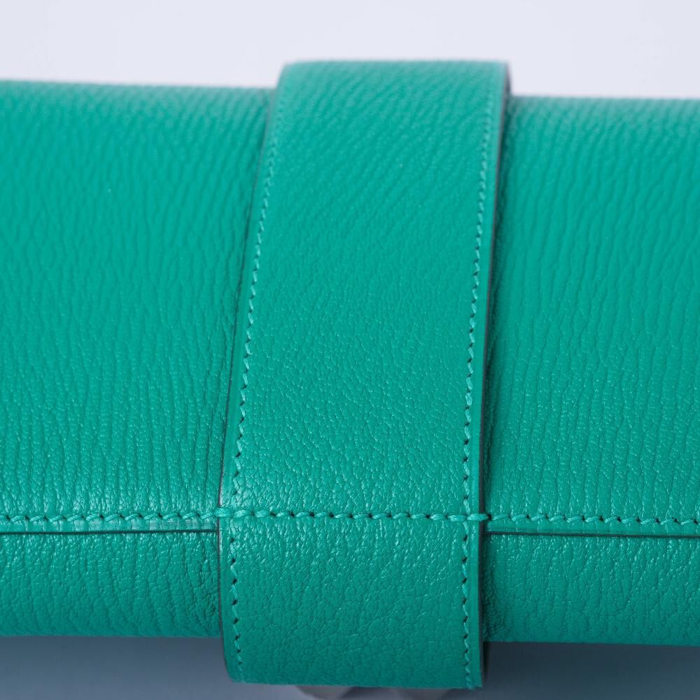 Herm&egrave;s Clutch