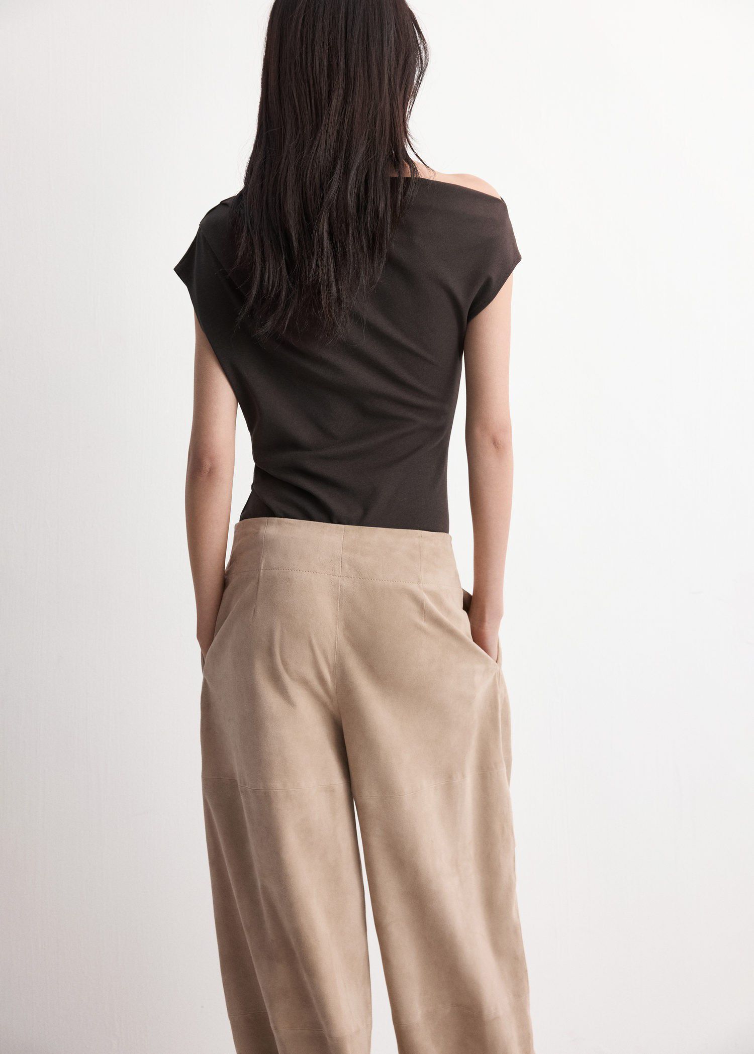 Asymmetric ruched top
