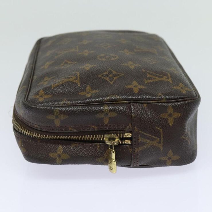 Louis Vuitton Trousse Toilette