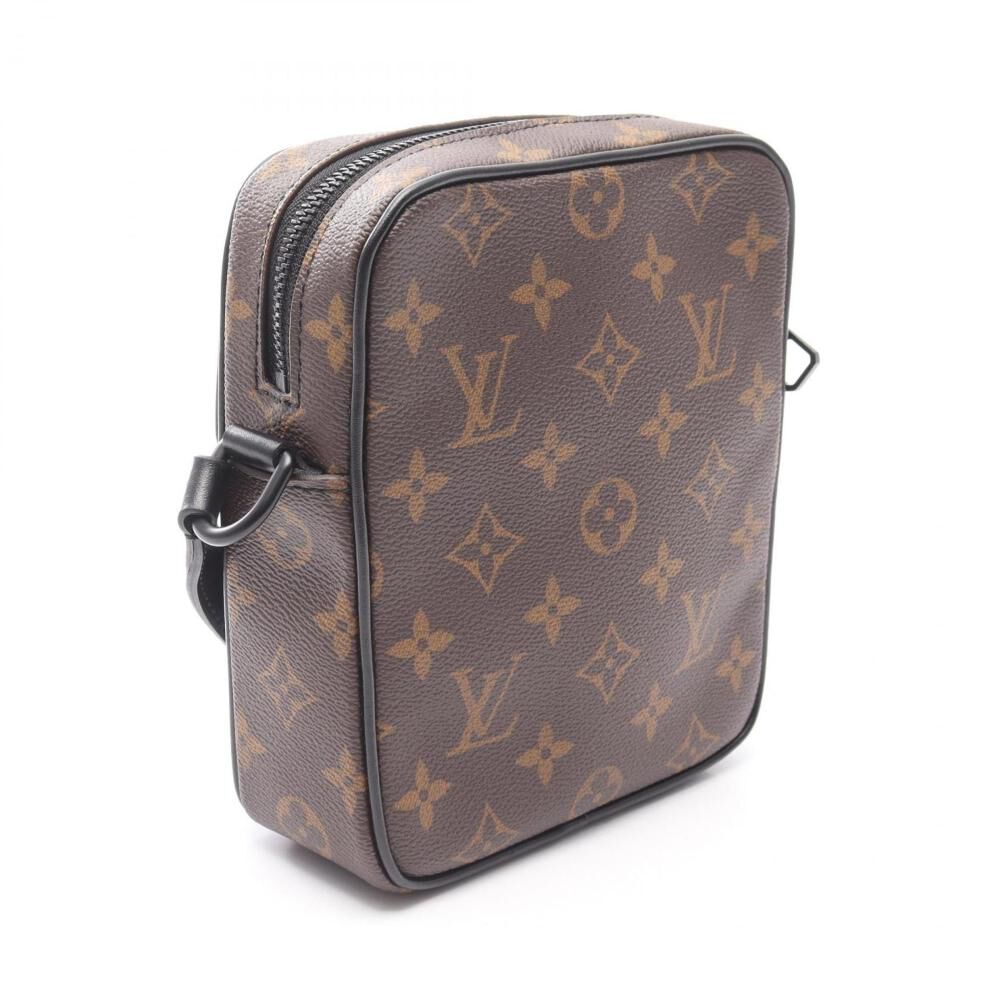 Louis Vuitton Messenger