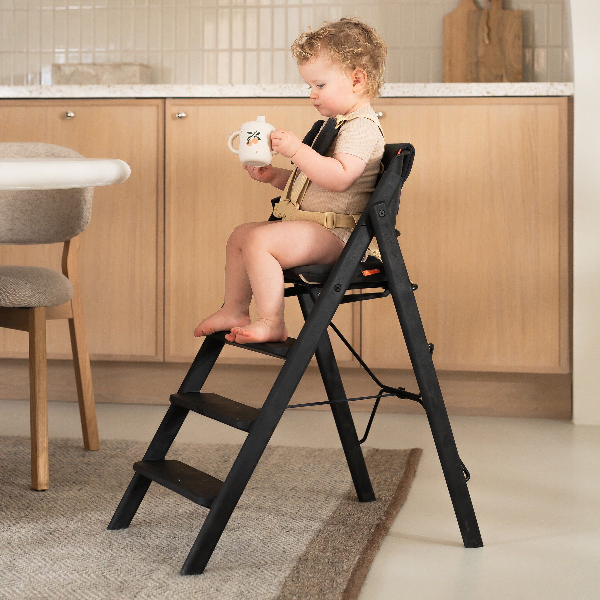 KAOS KLAPP&reg; Safety Rail & Tray