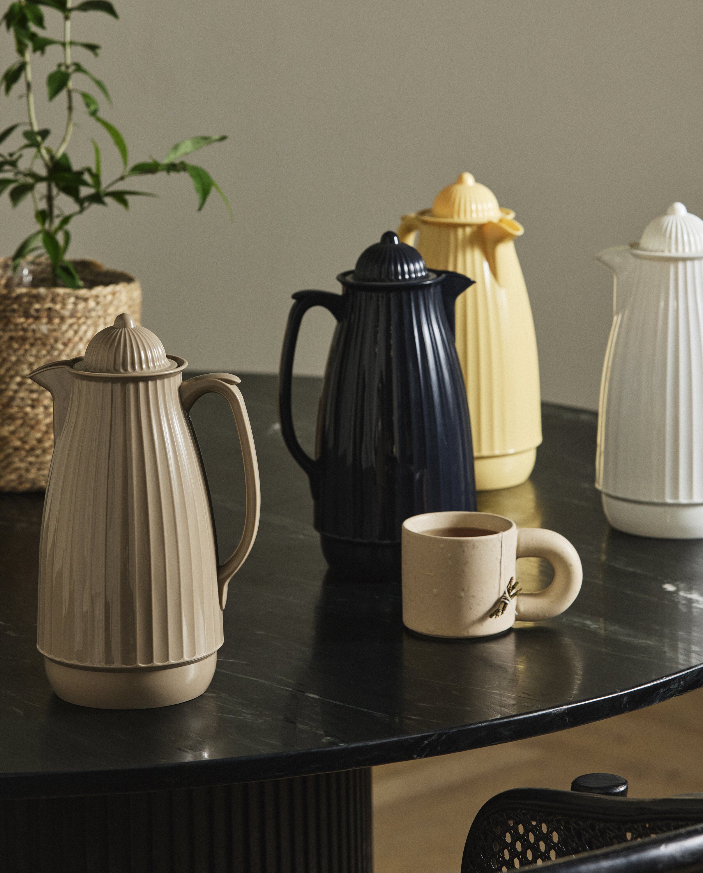 CARVI Thermos Jug - white