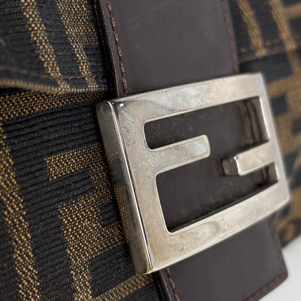 Fendi Baguette