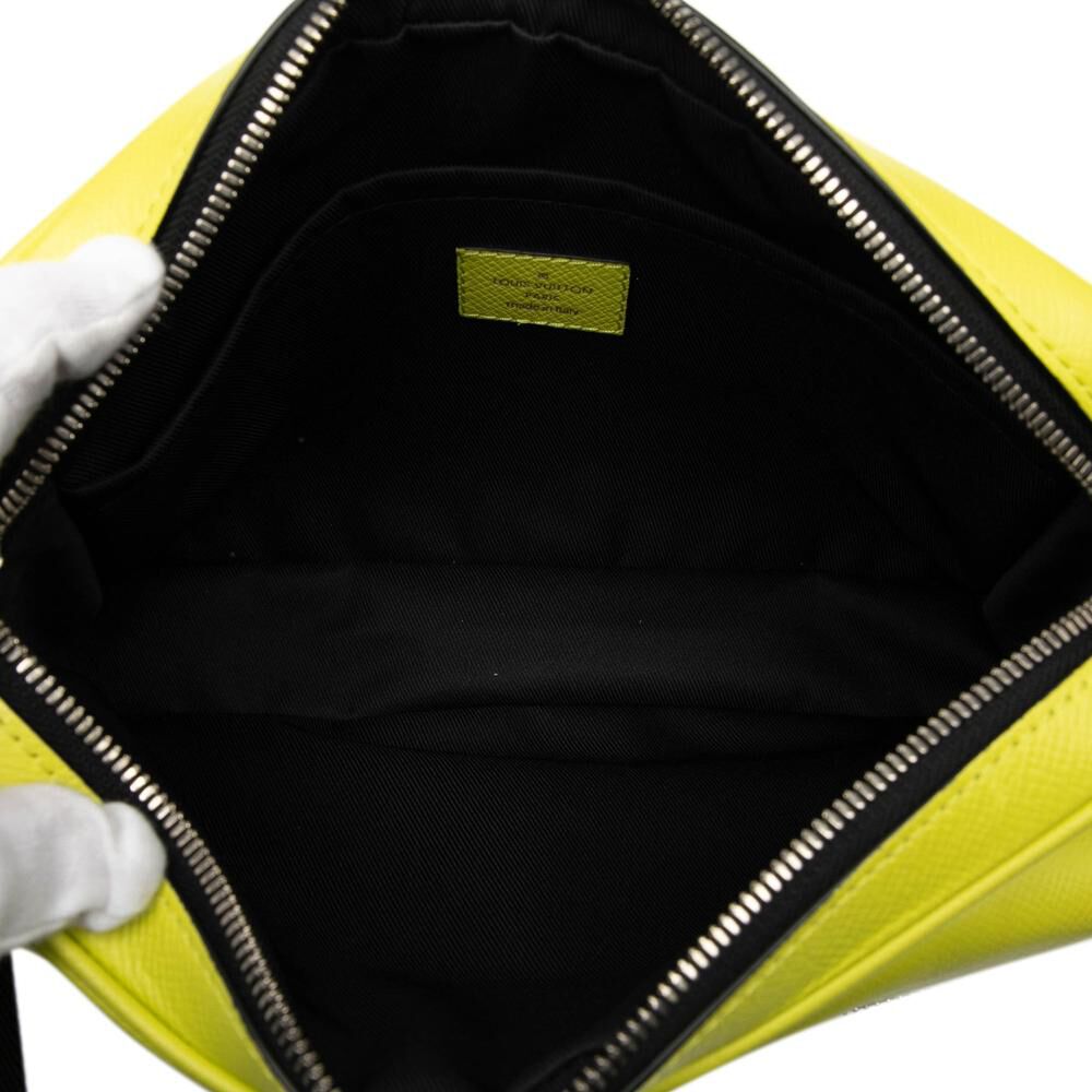 Louis Vuitton Messenger