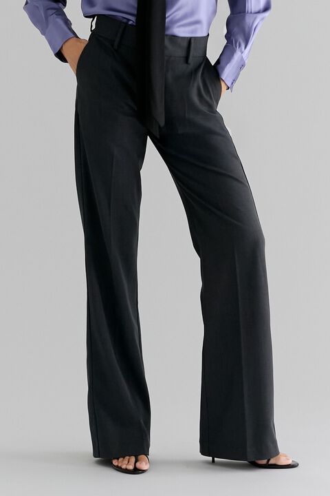 Hanna x MDNC Kostymbyxor