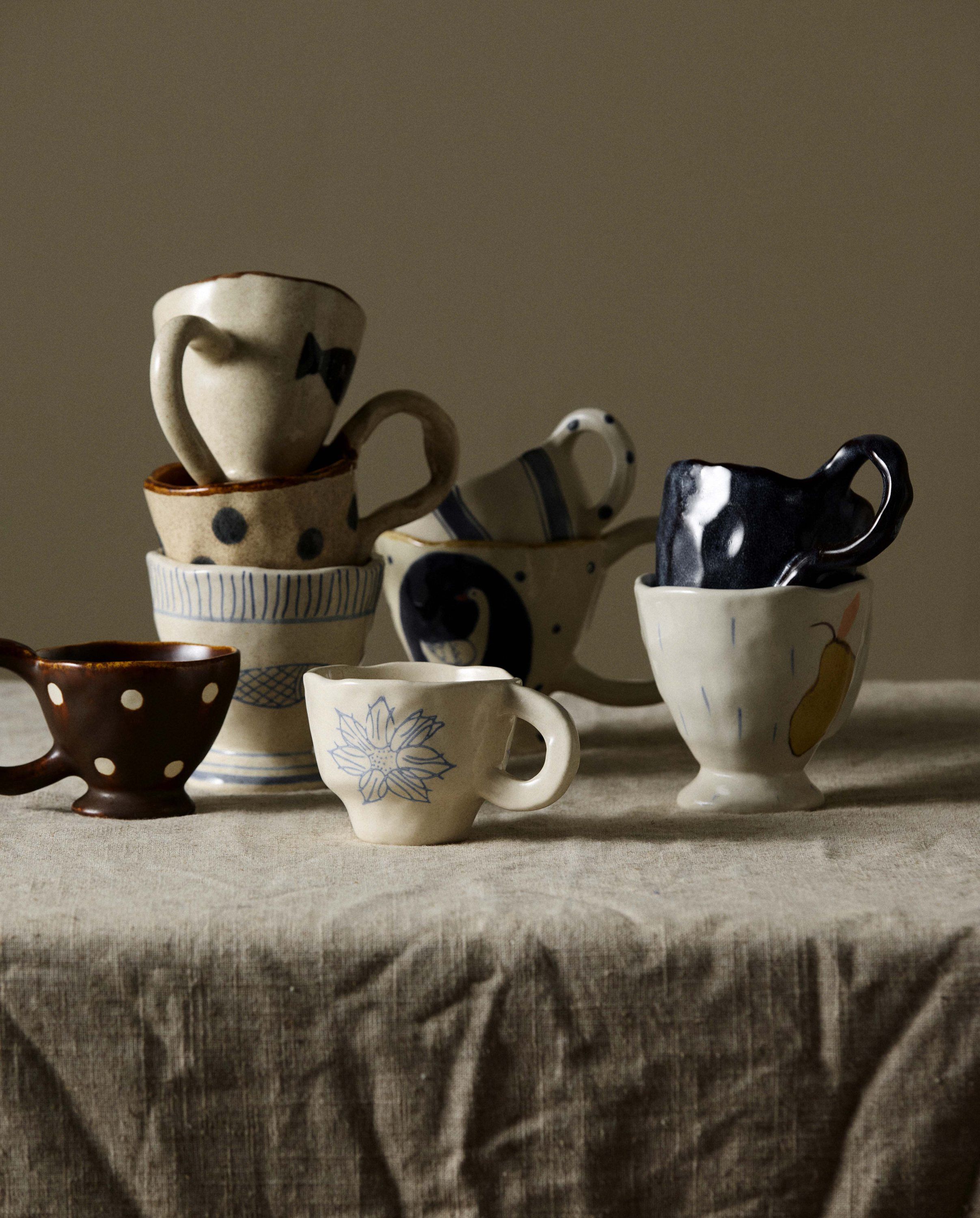 Atelier FORMA - LIRA cup w. handle