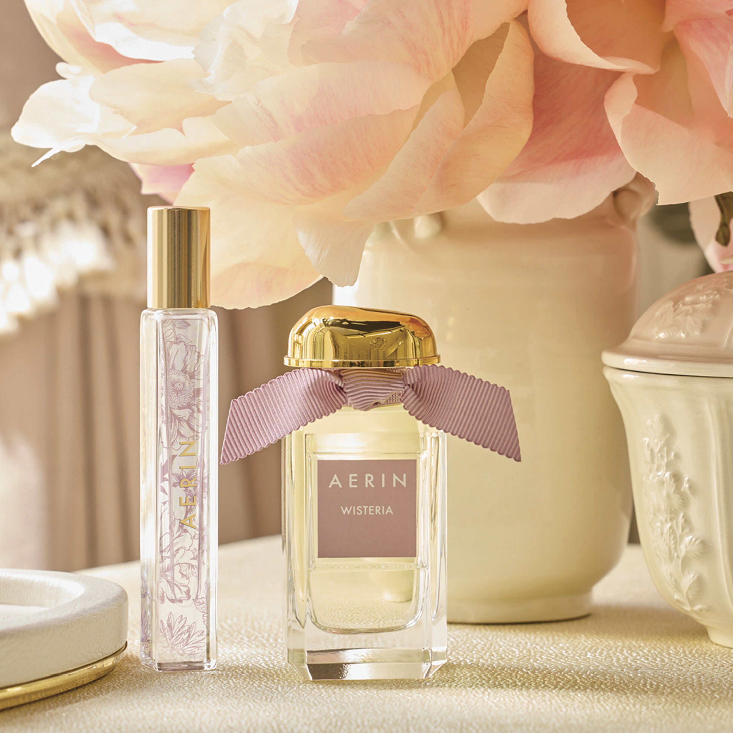 Les Jardins Botaniques Wisteria Eau De Parfum Spray