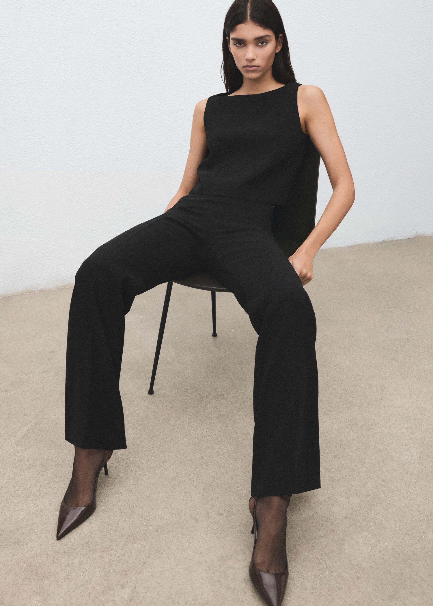 Fine-knit trousers with elastic wai