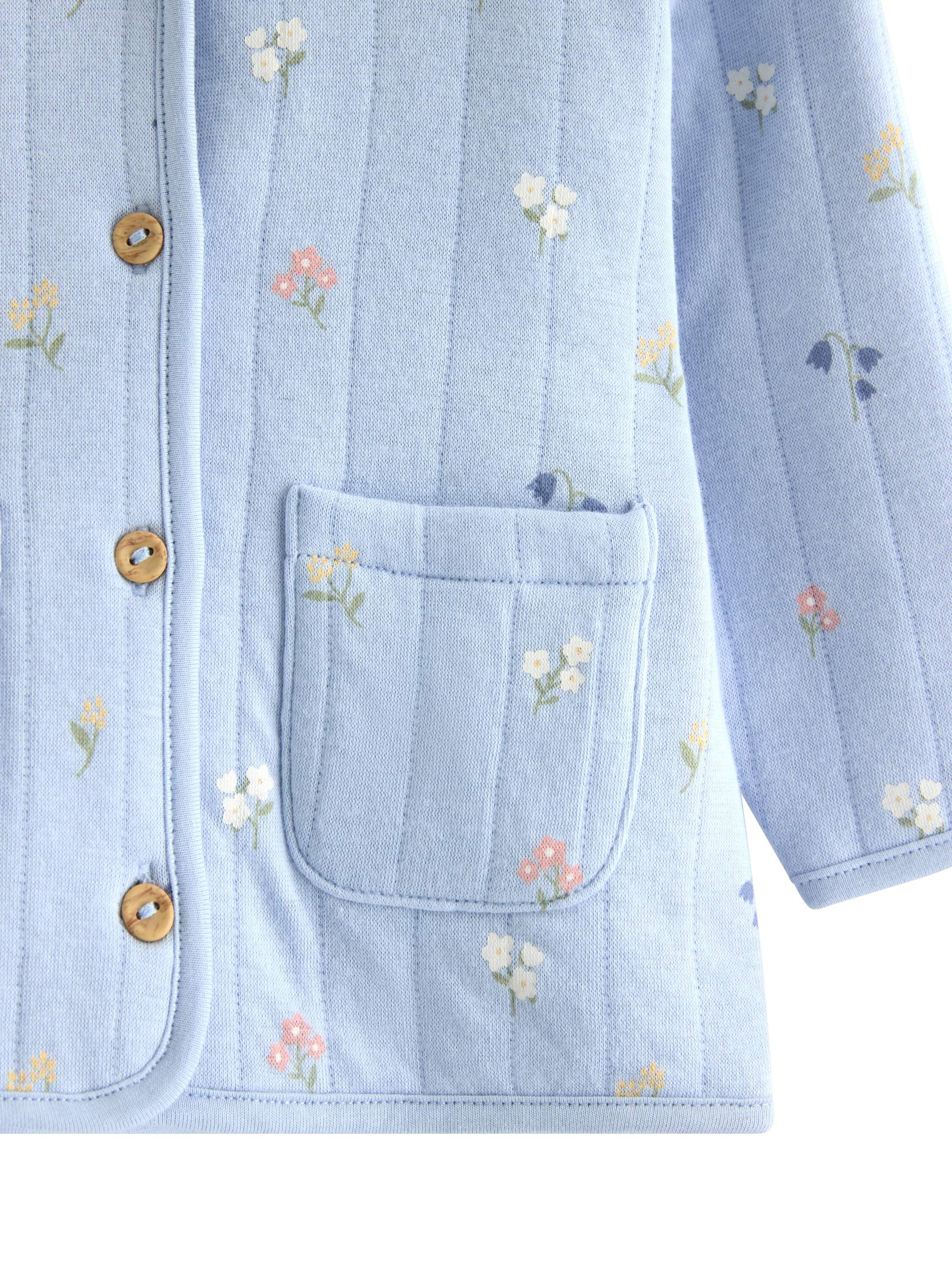 Myk, vattert jakke i bomull med run