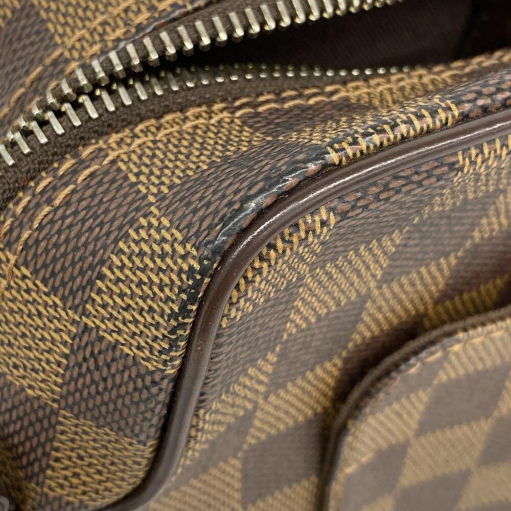 Louis Vuitton Shoulder Bags