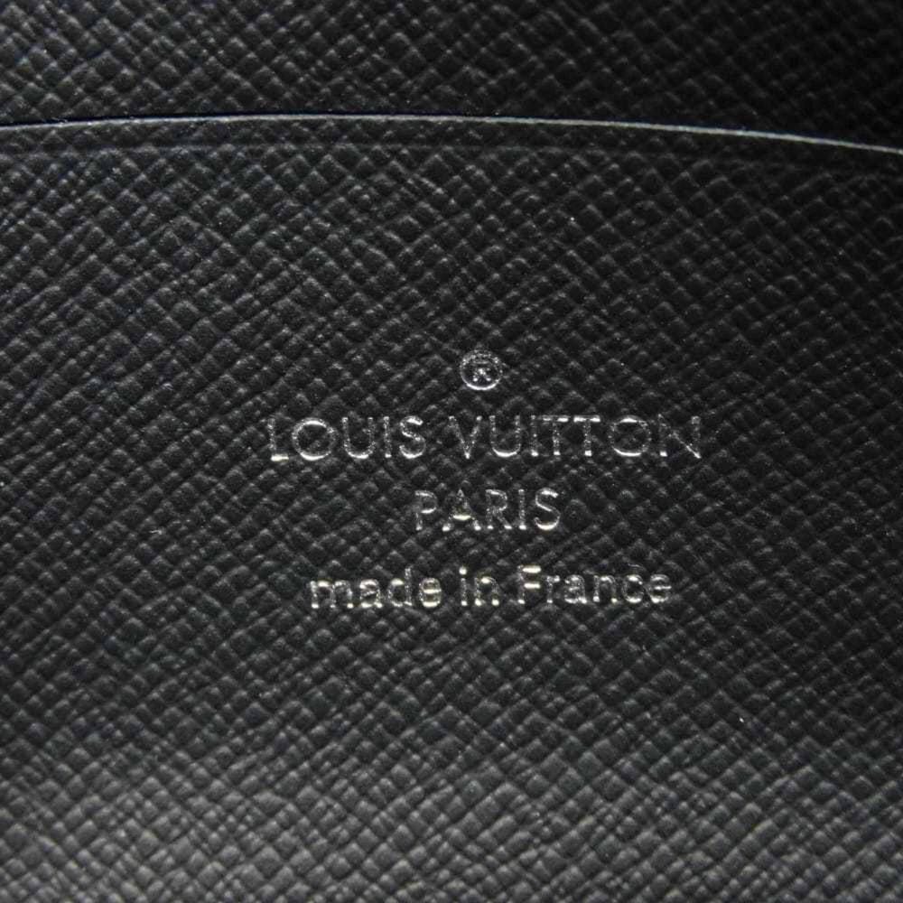 Louis Vuitton Pouch
