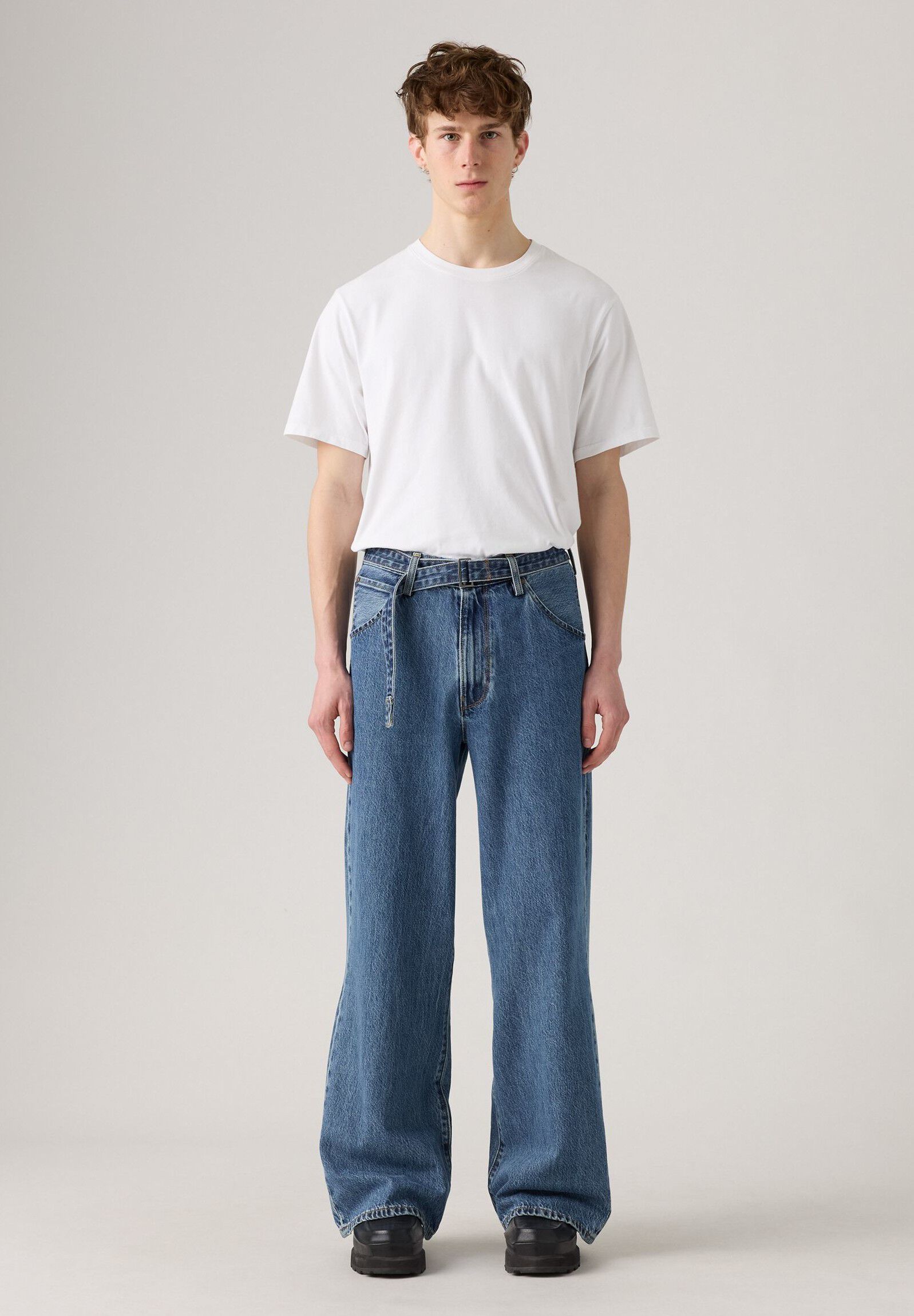 TWISTED BAGGY WIDE LETS DO THE