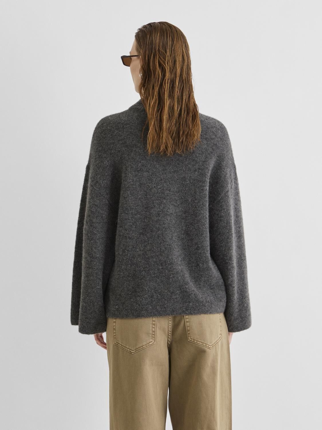 Roualma L/S Mock Neck Knit