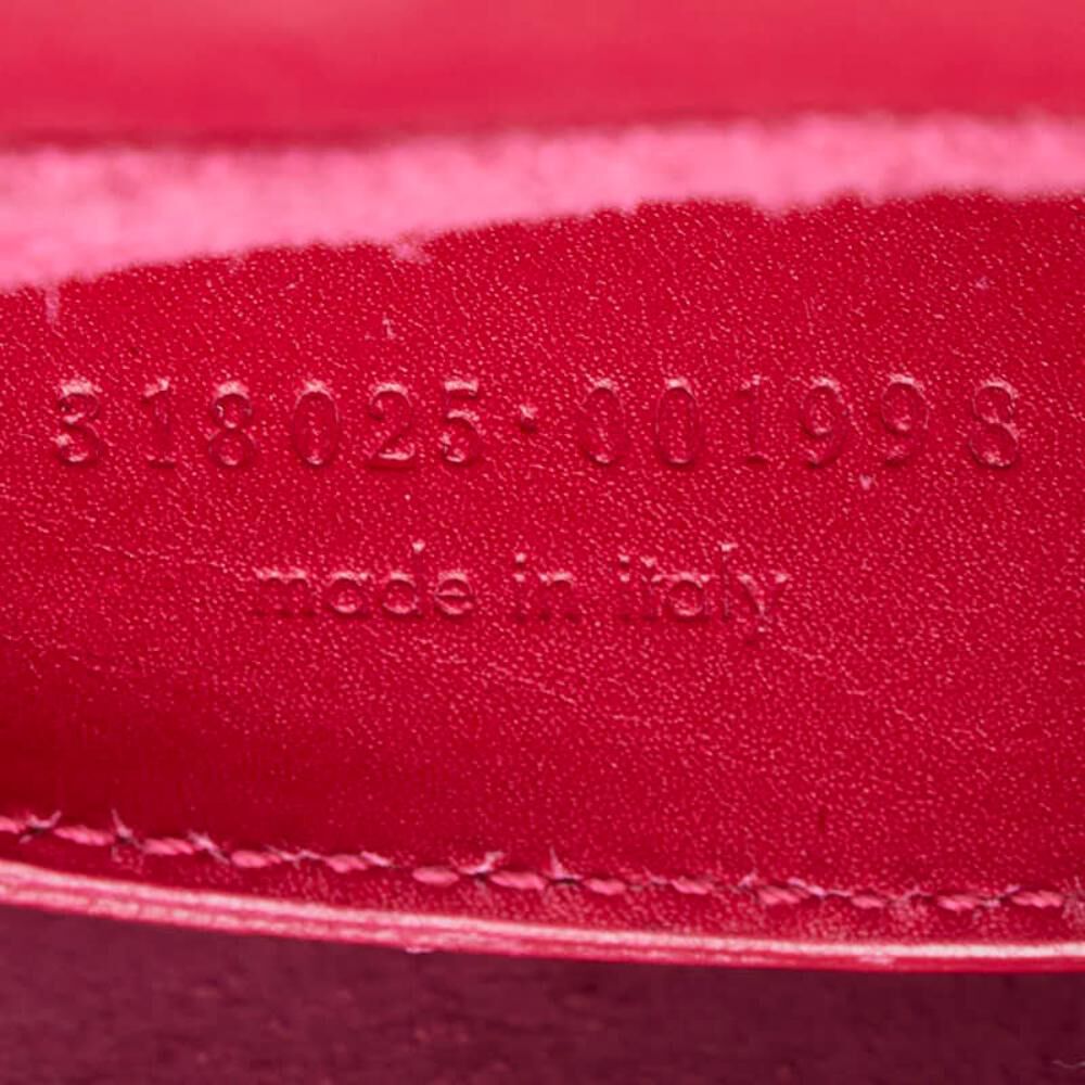 Yves Saint Laurent Shoulder Bag