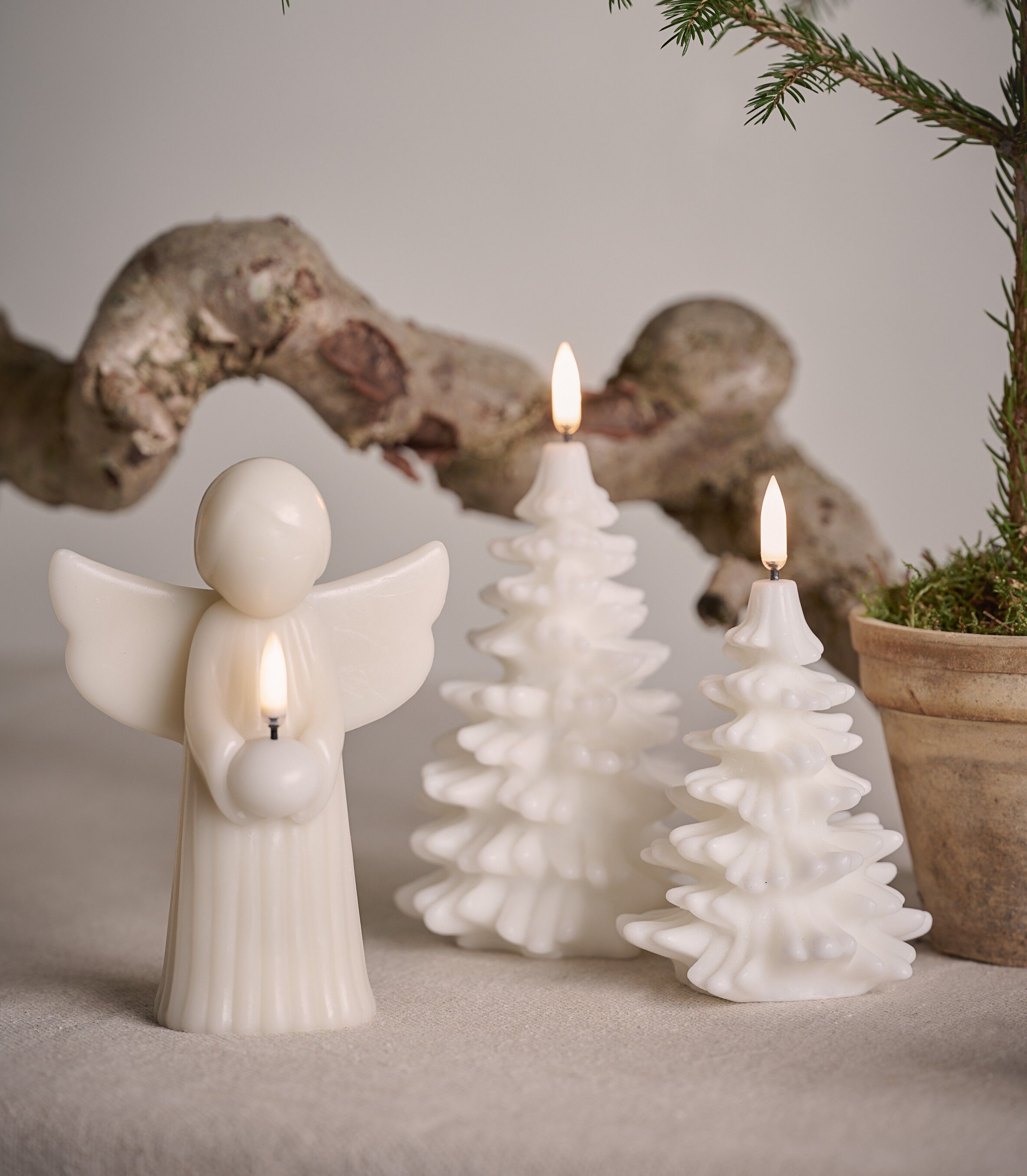 LED candle Angel, Vanilla, Smooth, 11x15,5 cm