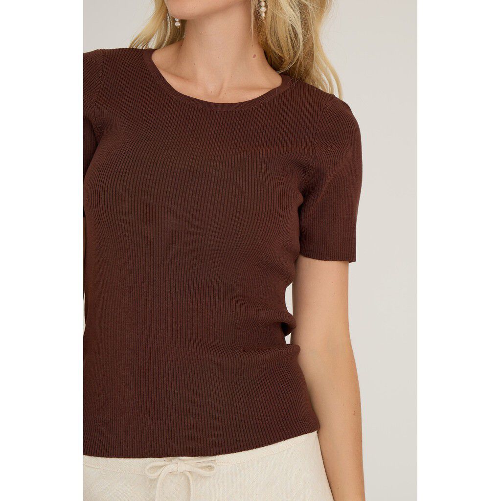Rib knit short sleeve top