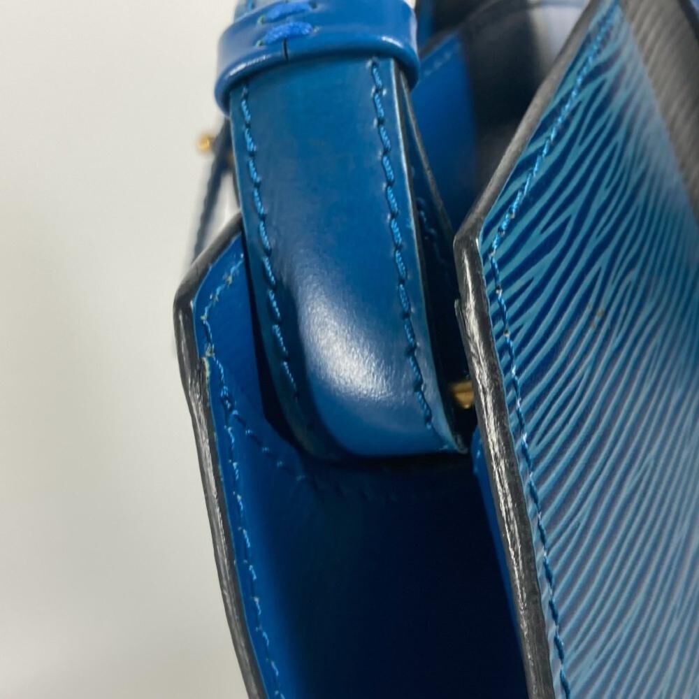 Louis Vuitton Shoulder Bags