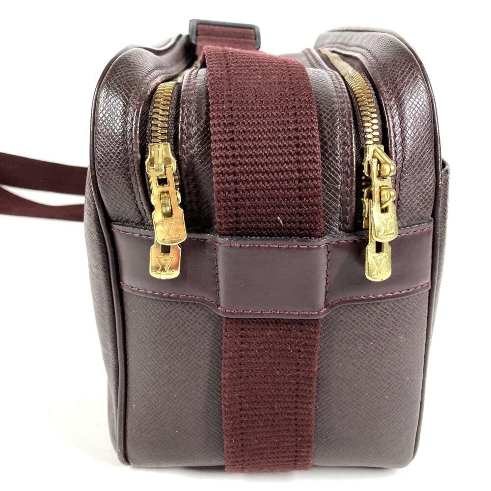 Louis Vuitton Reporter