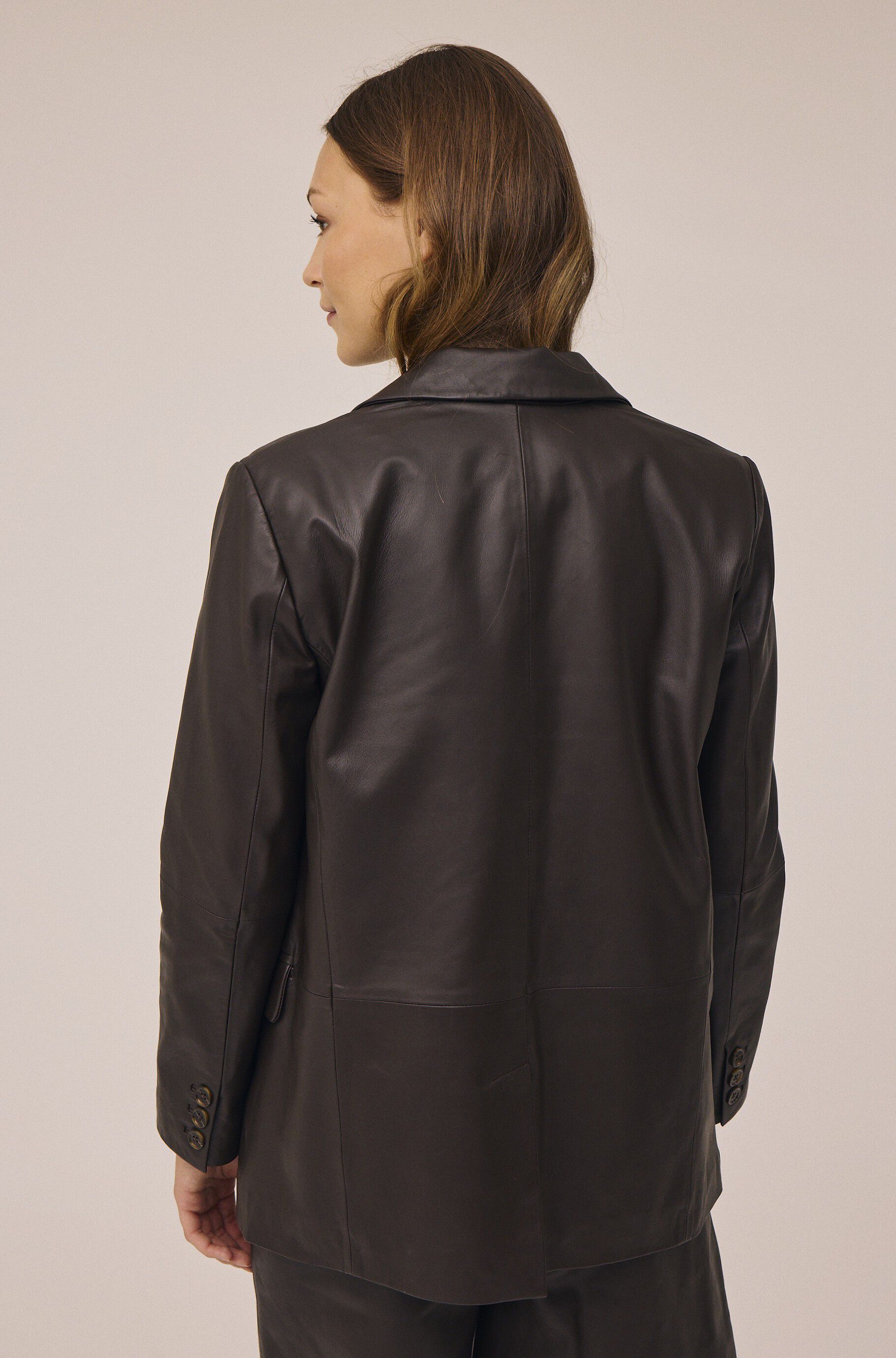 Tana 1 LWG - 100% Leather Blazer