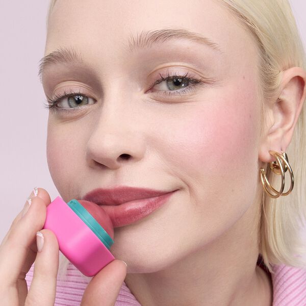 BAUME POUR LES JOUES ET LES LÈVRES - Rosa balsam med flera användnings