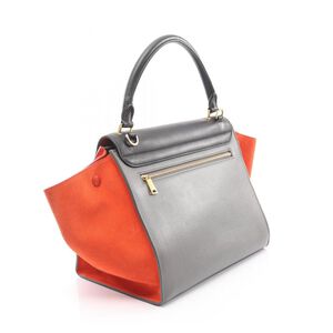 C&eacute;line Trapeze