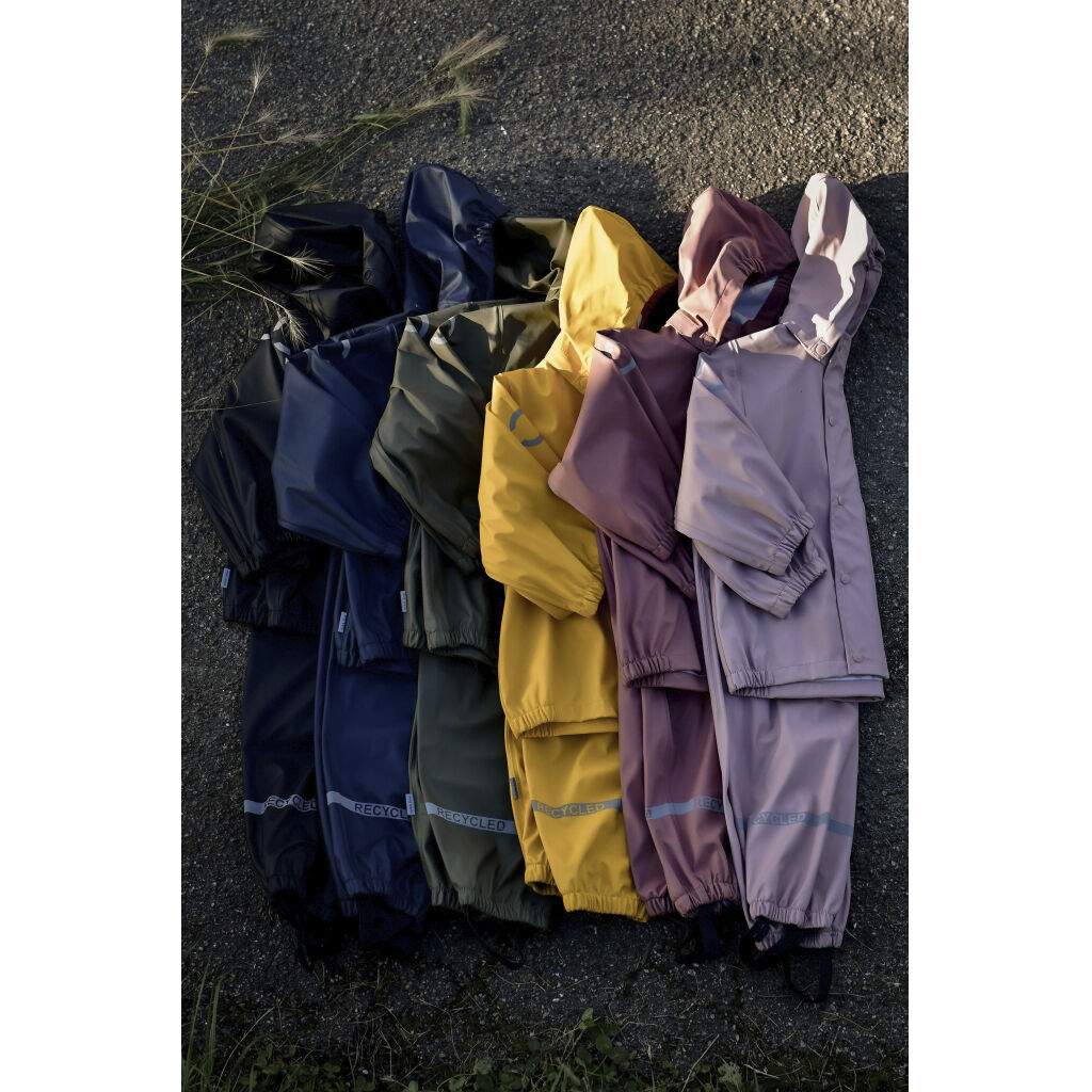 PU Rain w. Susp. Recycled