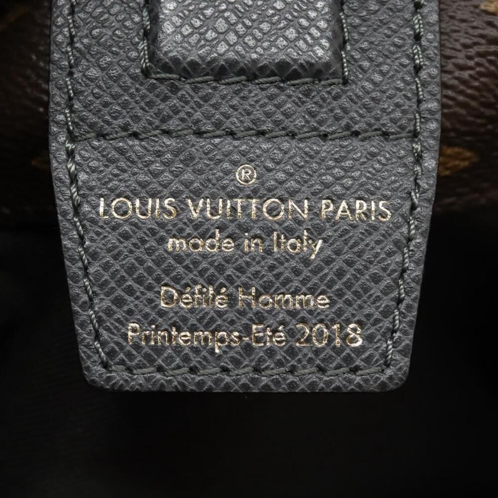 Louis Vuitton Pouch