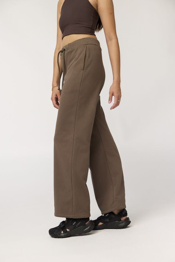 Millie Straight Leg Sweatpant
