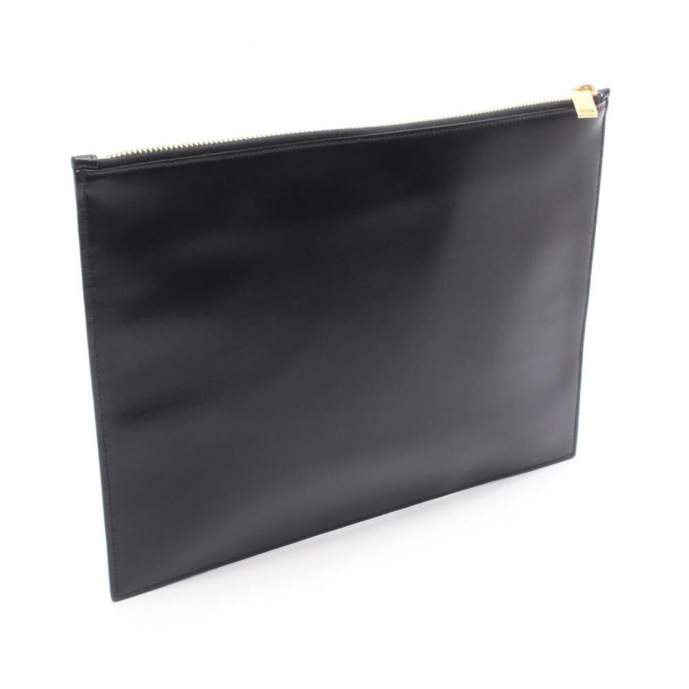 Yves Saint Laurent Clutch