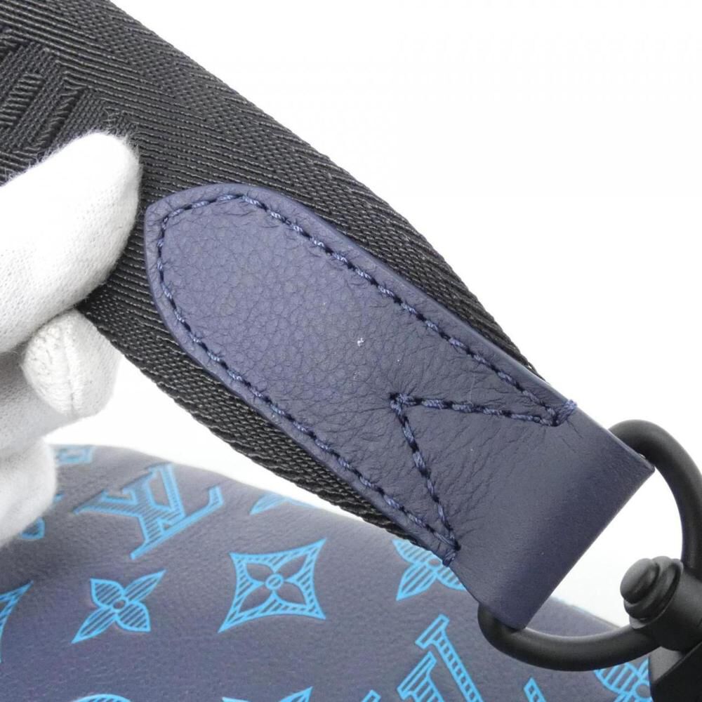 Louis Vuitton Shoulder Bags