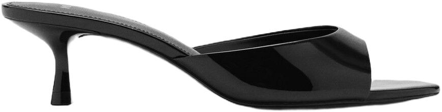 Kitten-heel sandals with strap