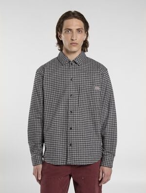 HENDERSONVILLE SHIRT LS DECEMBER SK