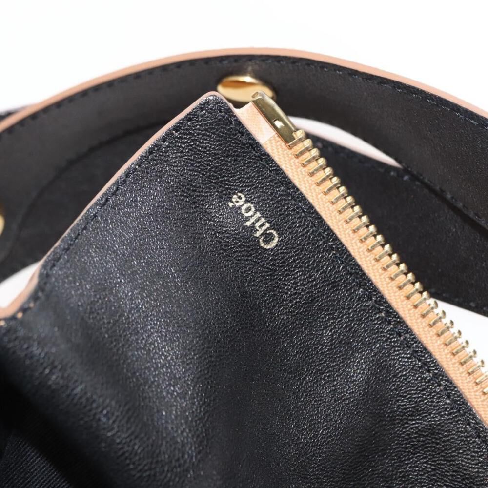 Chlo&eacute; Shoulder Bag