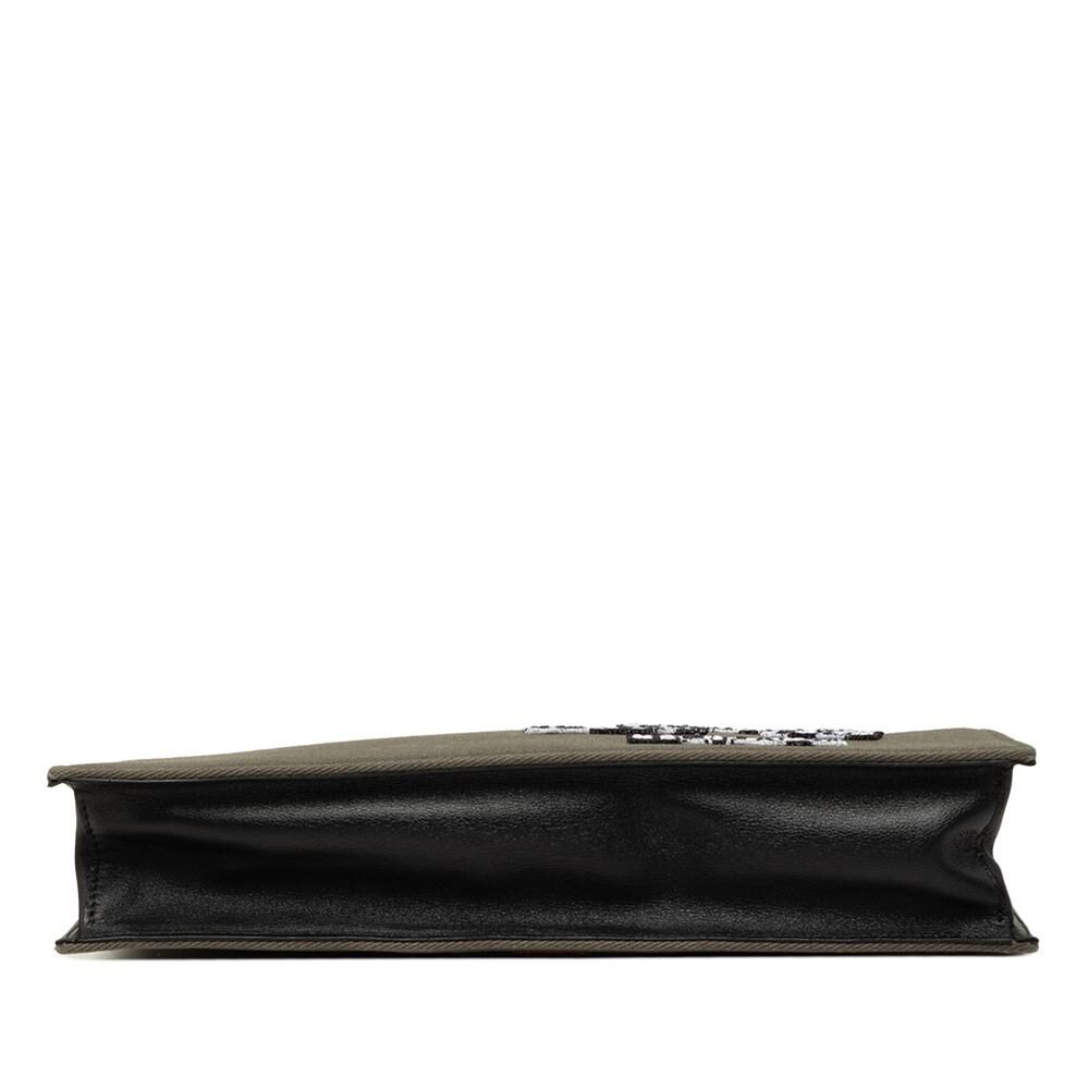 Valentino Clutch