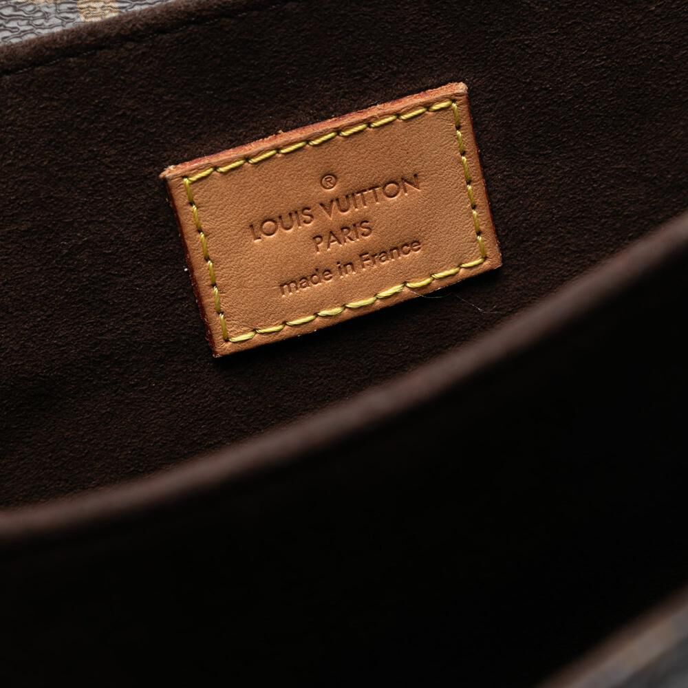 Louis Vuitton Pochette M&eacute;tis