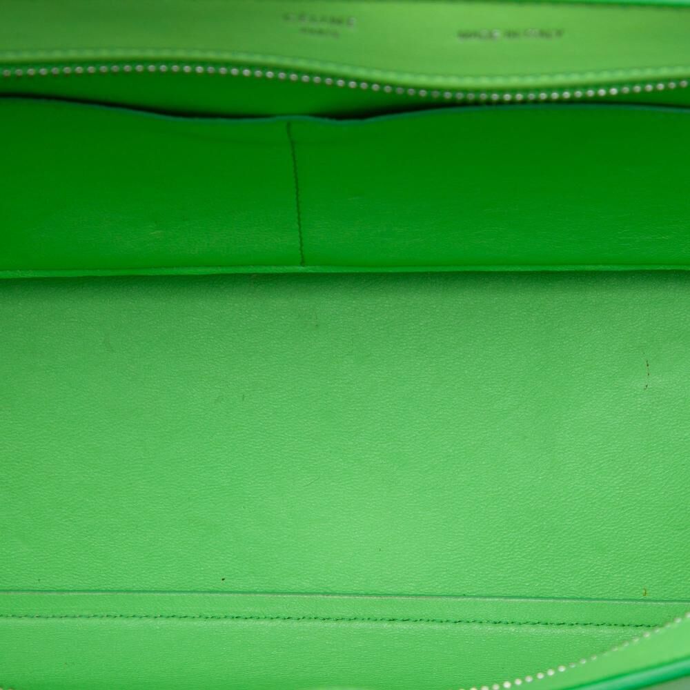 C&eacute;line Trapeze
