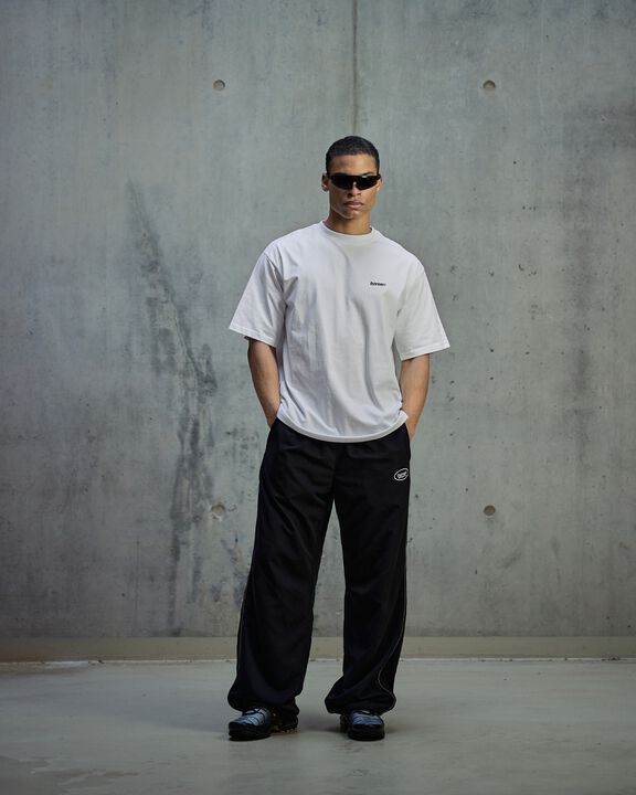 Box fit T-shirt Logo