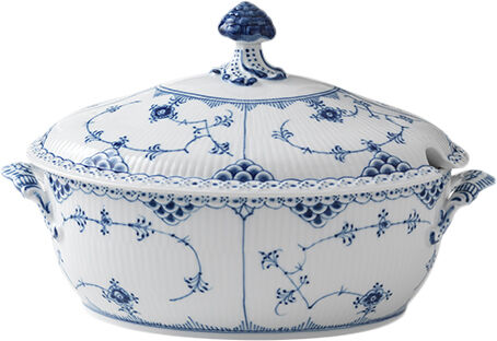 Blue Fluted Half Lace soppterrin 2 L / 32 cm