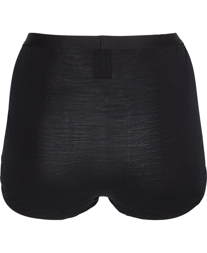 True Confidence Shorts